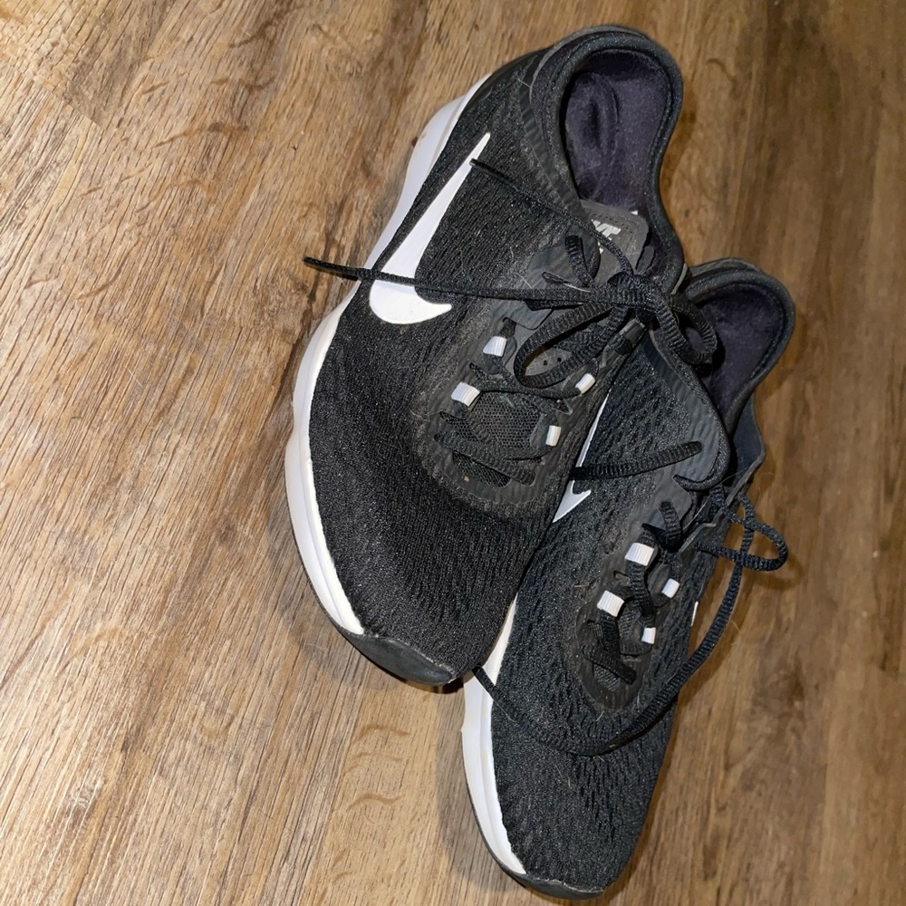 womens volleyball shoes